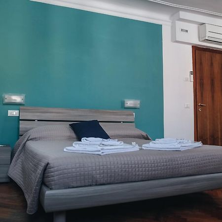 Residenza Al Castello Hotel Verona Luaran gambar