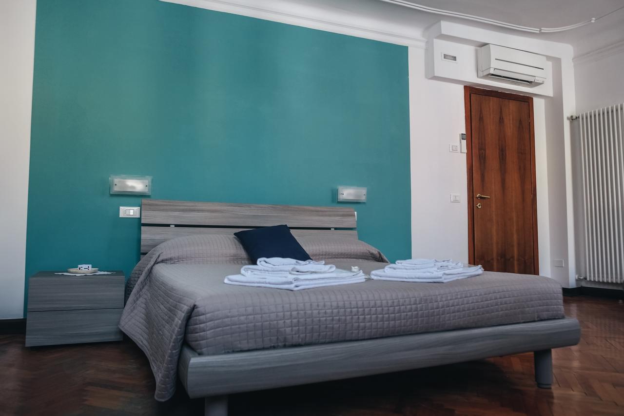 Residenza Al Castello Hotel Verona Luaran gambar