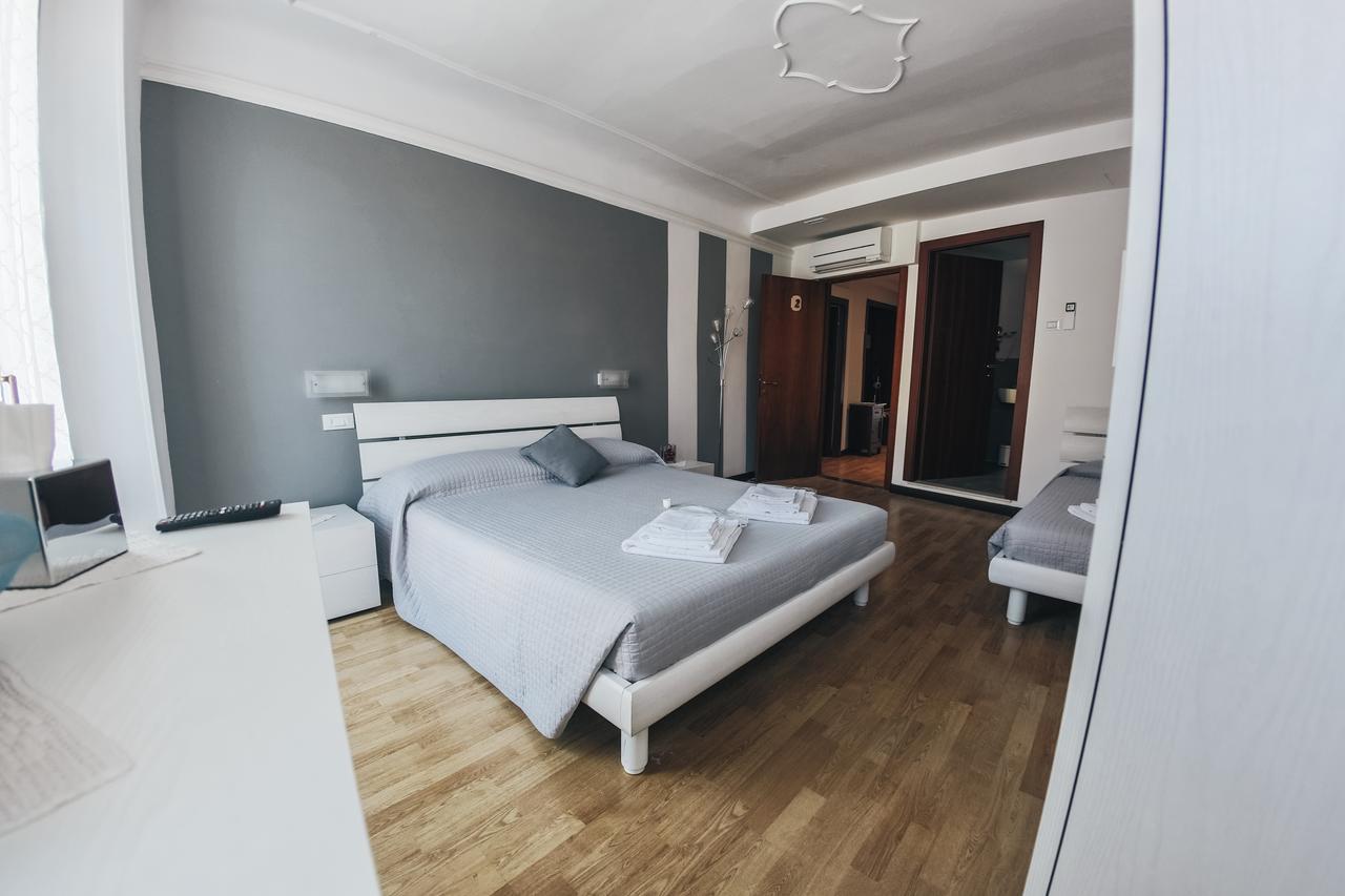 Residenza Al Castello Hotel Verona Luaran gambar