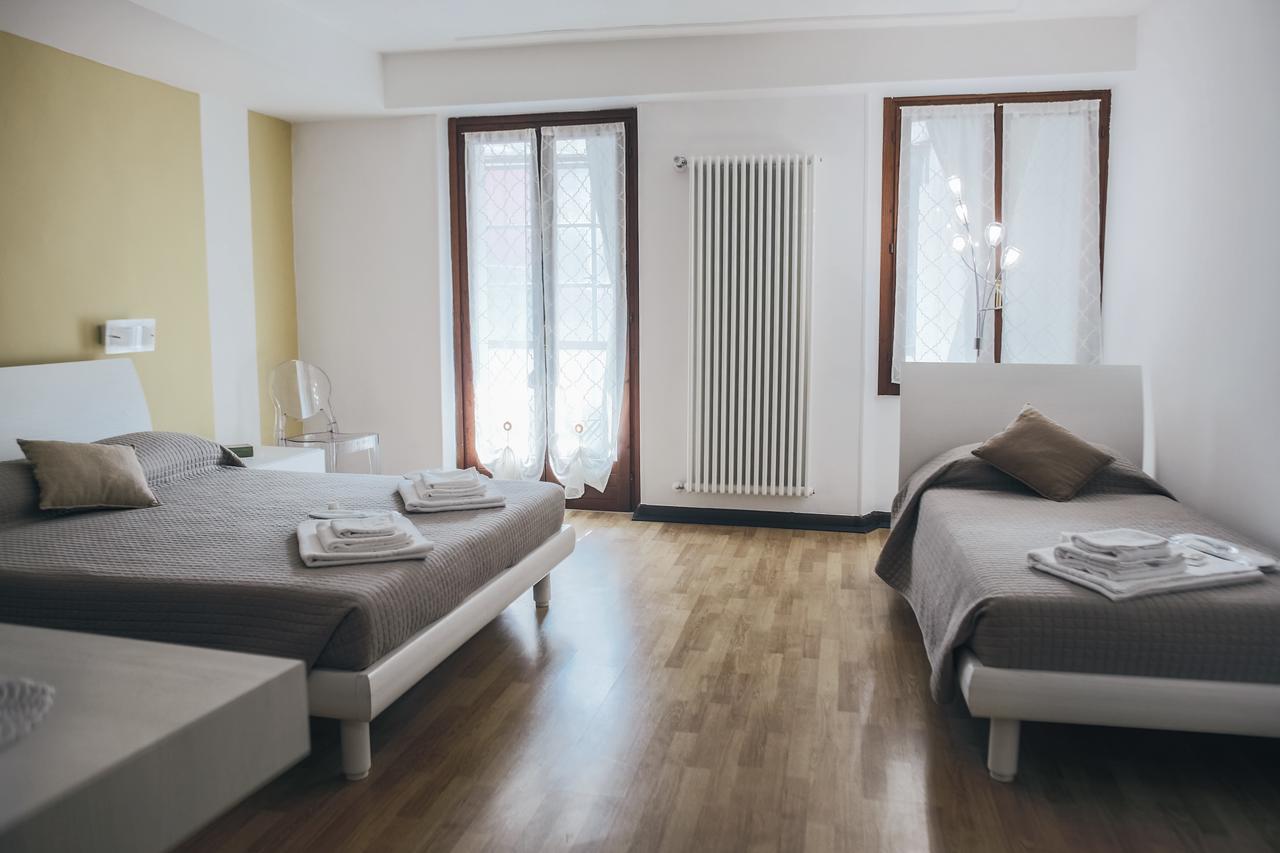 Residenza Al Castello Hotel Verona Luaran gambar